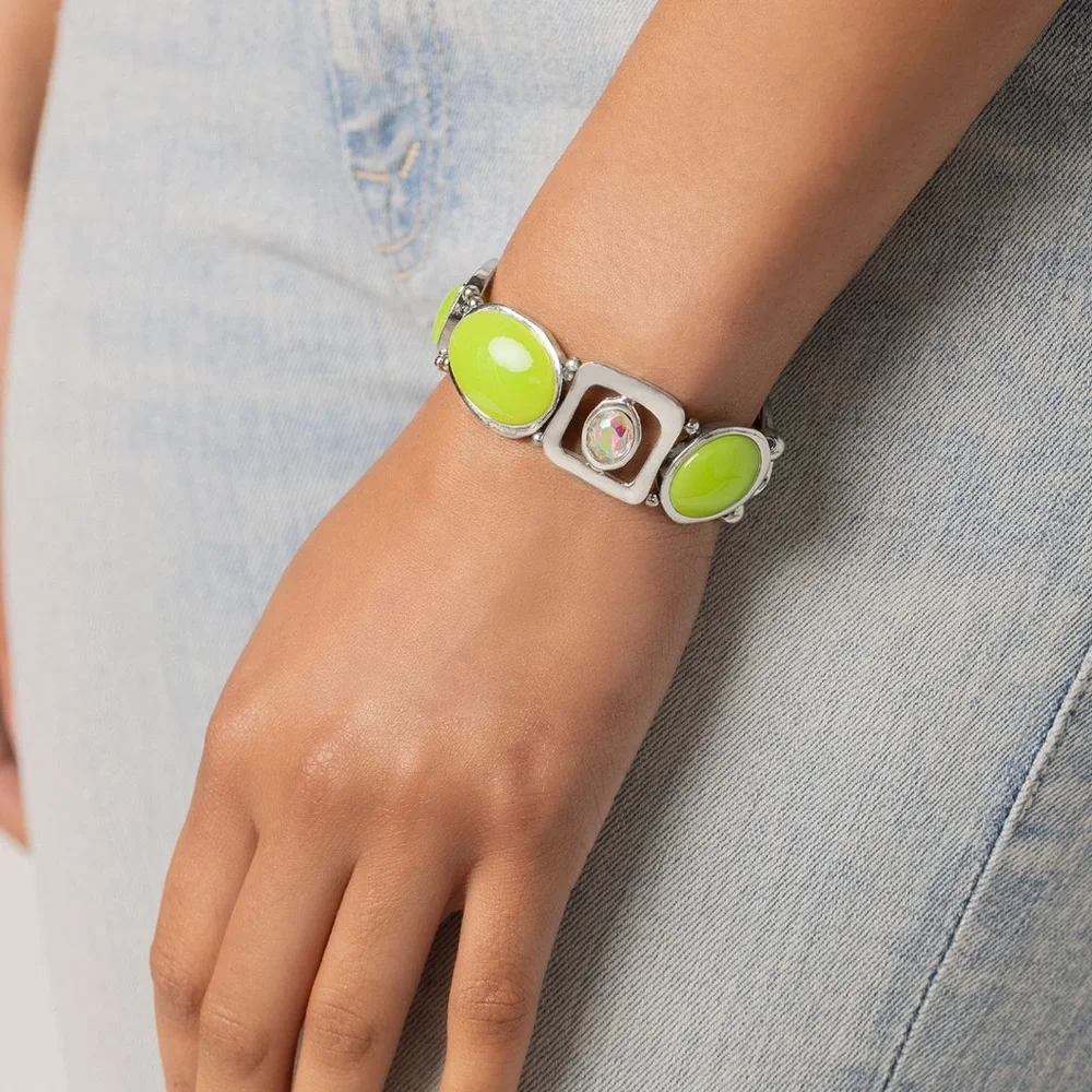 bracelet - Picture 2 of 2
